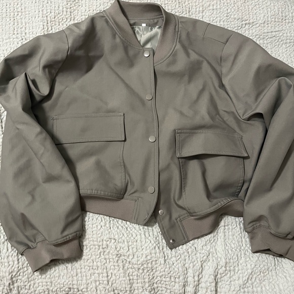 Bomber Jacket - Picture 2 of 3